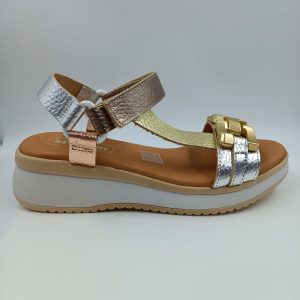 SANDALIAS CUÑA BAJA PLANTILA DE GEL VELCRO COMBINA
